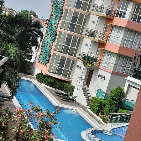 Lancris Residence Paranaque City Dış mekan fotoğraf